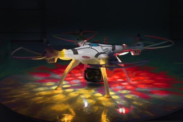 Drone Jamara con camara Full HD, Altimetro